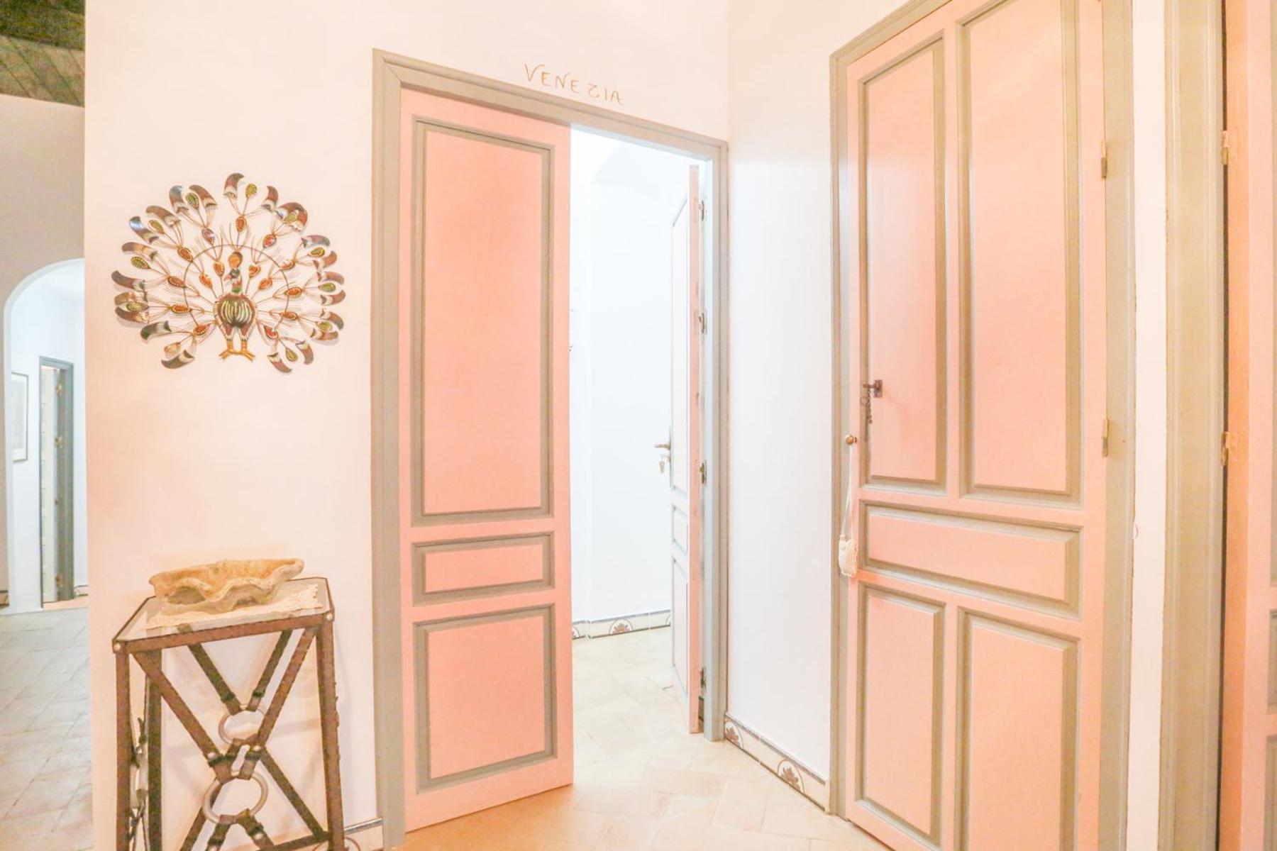 Casa Senorial Con Piscina. Casa Donna Isabel Guest House Peñaflor Екстериор снимка